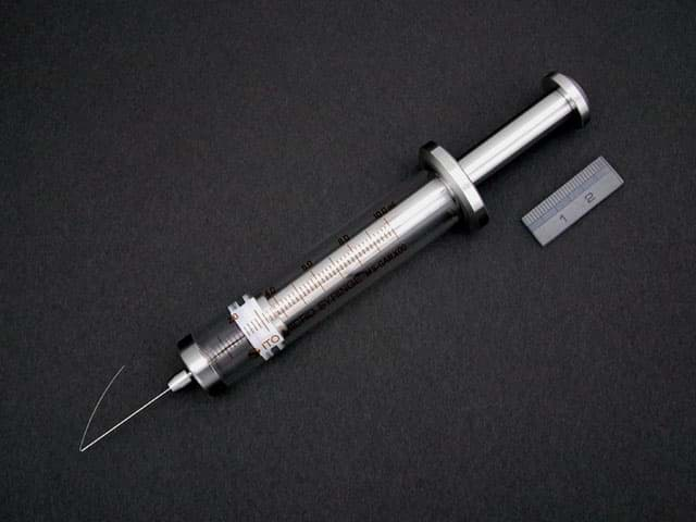 Obrázok výrobcu Syringe; 10 ml; gas tight; removable needle; 30 mm needle length