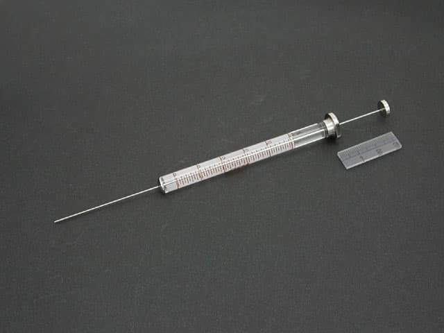 Obrázok výrobcu Syringe 25F-LC; 25 µl; fixed needle; 22G;51 mm needle length;lc